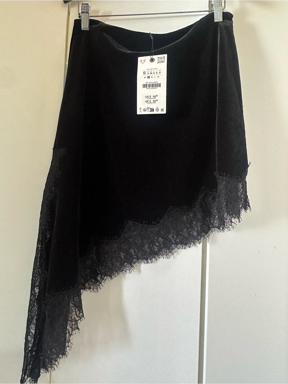 Zara Black Velvet Asymmetric Lace-Trim Skirt